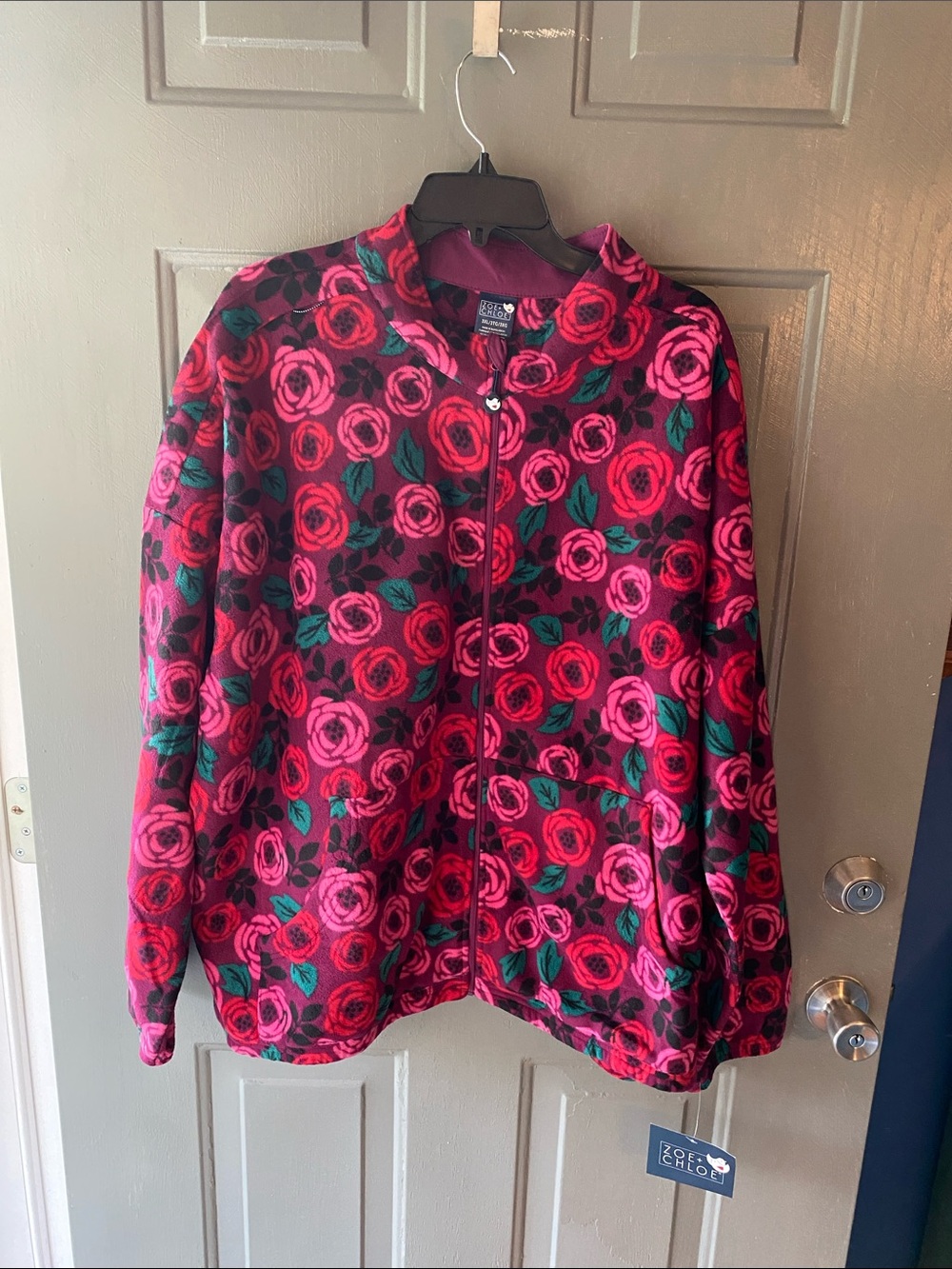 Zoe + Chloe Cozy Rose-Print Fleece Jacket 3X Red & Pink Zipper Close with Pocket